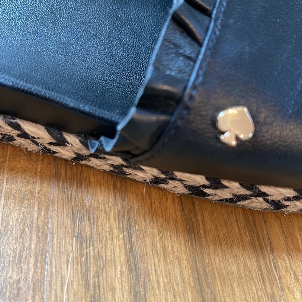 KATE SPADE Slip On Slides 7 1/2 | Designer sandals 7 1/2 - Picture 2 of 10